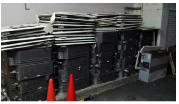 スピーディーに入替工事！デヴァシオンにお任せください！！