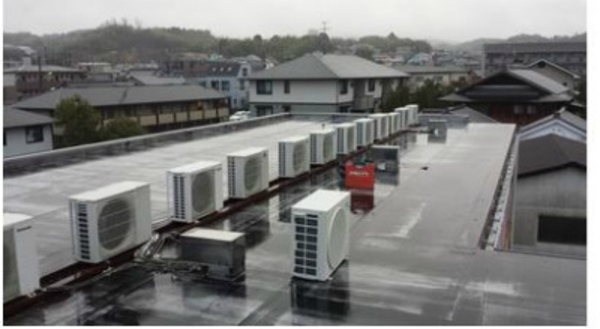 マンションのルームエアコン取替工事！京都・滋賀の業務用エアコンならデヴァシオン！！