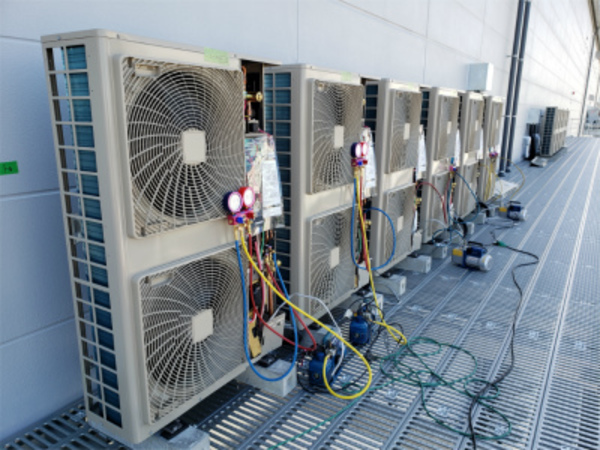 猛暑対策・労働環境の改善！デヴァシオンにお任せください！！