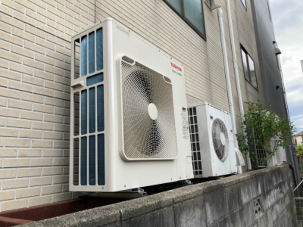 滋賀で業務用エアコン入替工事！エアコン在庫少なくなってます！！