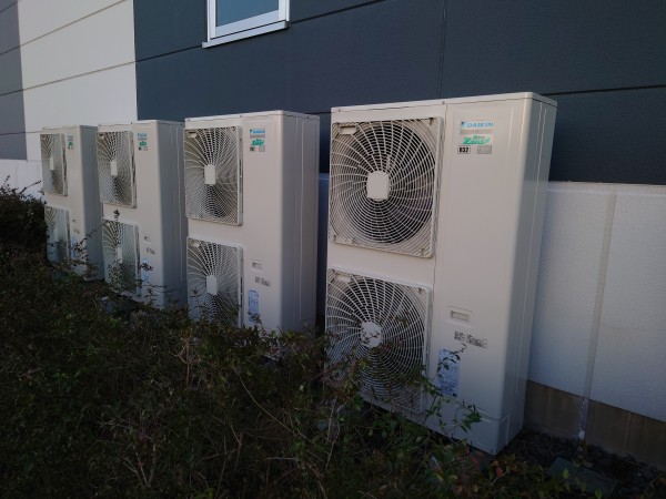 滋賀でエアコンにて作業環境改善！猛暑が来る前に！