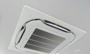 クロスも張替え、エアコン更新OK！！