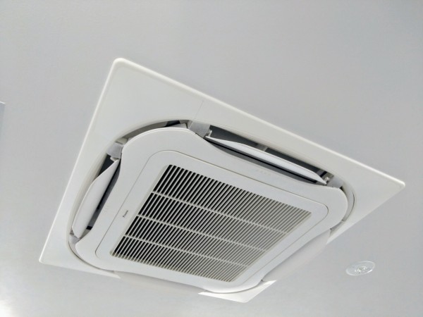 クロスも張替え、エアコン更新OK！！